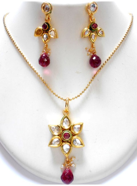 Kundan Pendant Sets